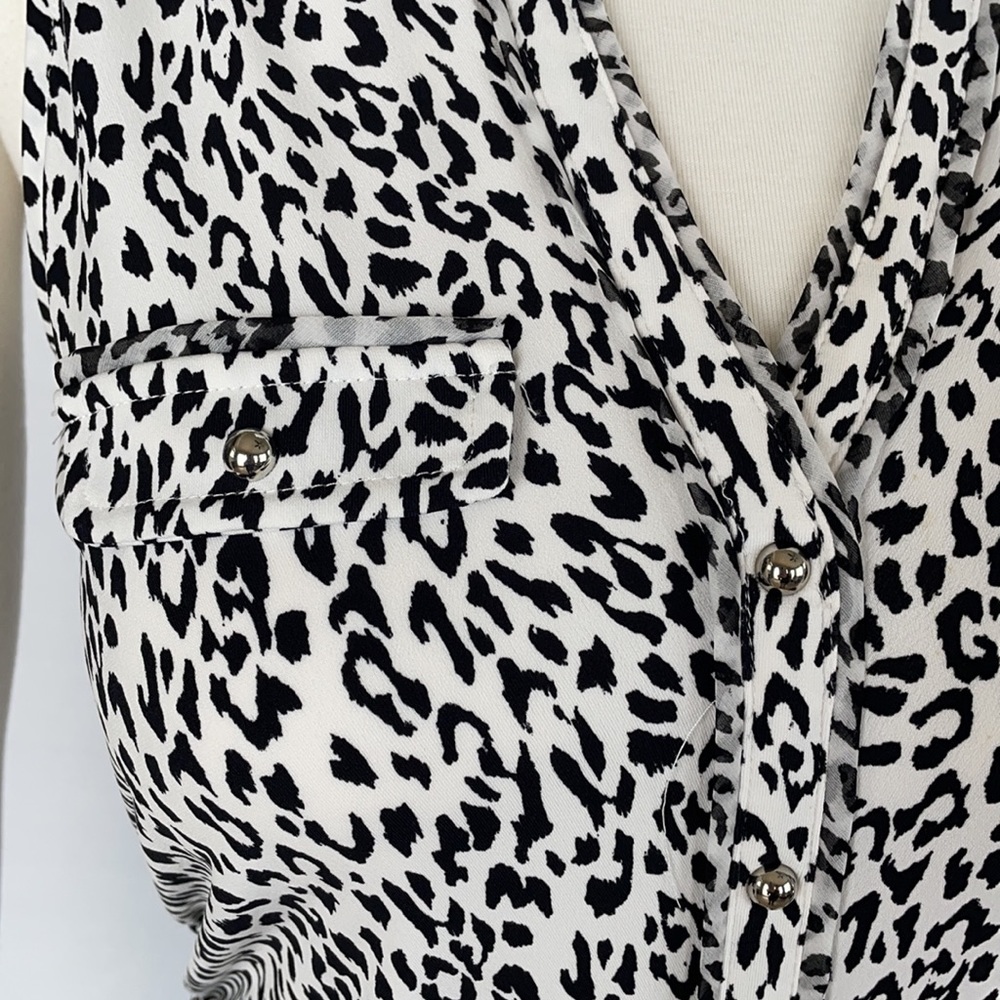 WHBM Leopard Sleeveless Top Size Small - Picture 9 of 16